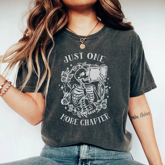 Just One More Chapter - Skeleton Tee - Picture 1 of 2